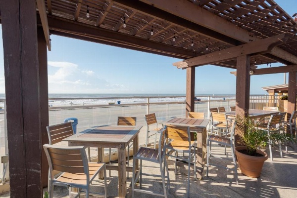 Gaido's Seaside Inn image 20